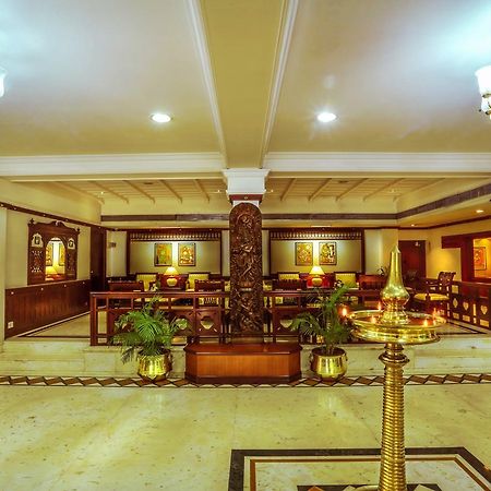 크리슈나 인 호텔 Guruvāyūr 외부 사진